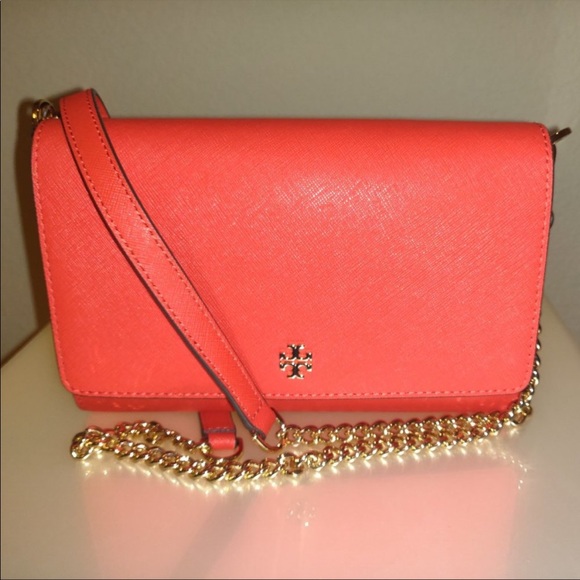 Tory Burch wallet on chain - Picture 1 of 4